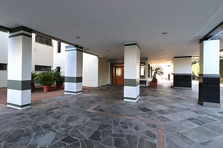 Apartamento à venda com 124m², 3 quartos e 2 vagasEntrada do Prédio
