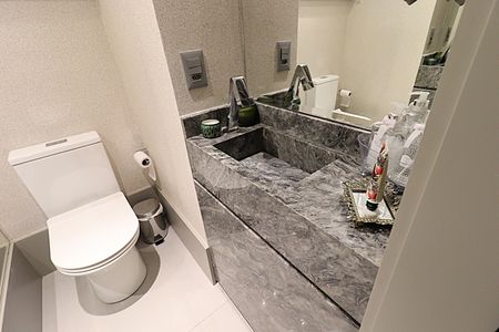 Lavabo de apartamento à venda com 3 quartos, 124m² em Boa Vista, Porto Alegre