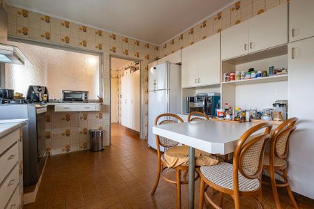 Apartamento à venda com 161m², 4 quartos e 1 vagaCozinha