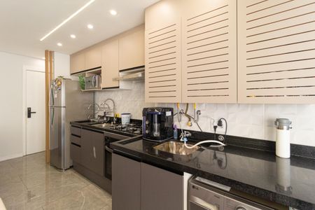 Apartamento à venda com 55m², 2 quartos e 1 vaga Apartamento à venda com 55m², 2 quartos e 1 vagaCozinha e área de serviço