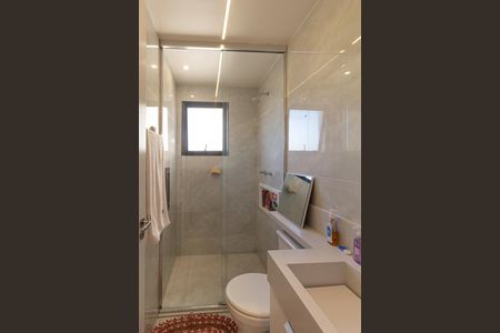 Apartamento à venda com 55m², 2 quartos e 1 vaga Apartamento à venda com 55m², 2 quartos e 1 vagaBanheiro da suíte