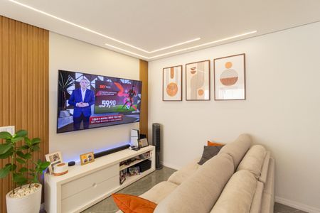 Apartamento à venda com 55m², 2 quartos e 1 vaga Apartamento à venda com 55m², 2 quartos e 1 vagaSala