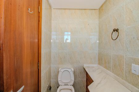 Apartamento à venda com 107m², 3 quartos e 2 vagasBanheiro da Suíte