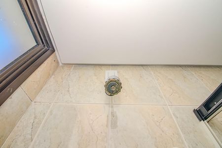 Apartamento à venda com 107m², 3 quartos e 2 vagasBanheiro da Suíte