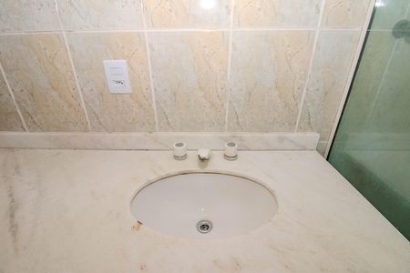 Apartamento à venda com 107m², 3 quartos e 2 vagasBanheiro da Suíte