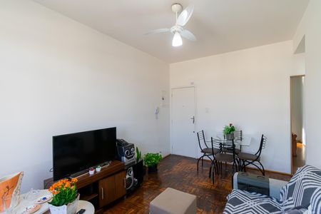 Apartamento à venda com 59m², 2 quartos e 1 vaga Apartamento à venda com 59m², 2 quartos e 1 vagaSala