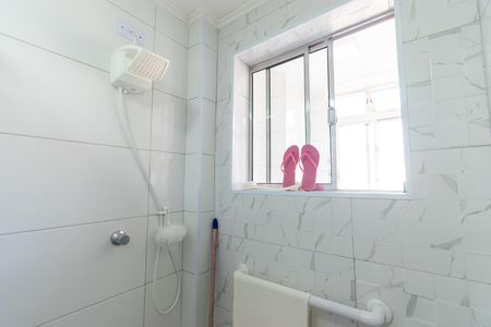 Apartamento à venda com 59m², 2 quartos e 1 vaga Apartamento à venda com 59m², 2 quartos e 1 vagaBanheiro