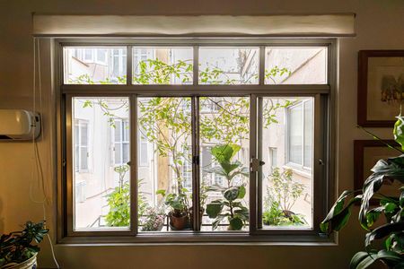 Apartamento à venda com 65m², 2 quartos e sem vagaSala