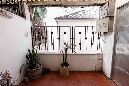 Apartamento à venda com 65m², 2 quartos e sem vagaÁrea externa