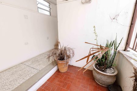 Apartamento à venda com 65m², 2 quartos e sem vagaÁrea externa