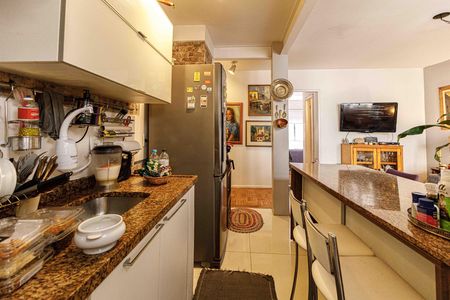 Apartamento à venda com 65m², 2 quartos e sem vagaCozinha