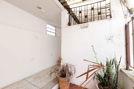 Apartamento à venda com 65m², 2 quartos e sem vagaÁrea externa