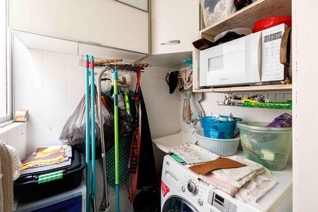 Apartamento à venda com 65m², 2 quartos e sem vagaÁrea de Serviço