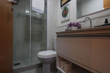 Apartamento à venda com 112m², 3 quartos e 2 vagasBanheiro social