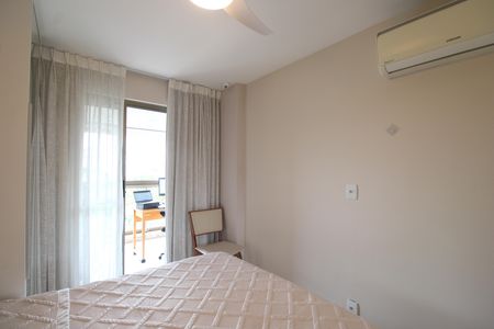 Apartamento à venda com 112m², 3 quartos e 2 vagasSuíte 2