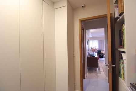 Apartamento à venda com 112m², 3 quartos e 2 vagasQuarto 