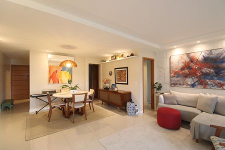 Apartamento à venda com 112m², 3 quartos e 2 vagasSala