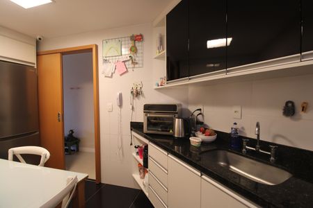 Apartamento à venda com 112m², 3 quartos e 2 vagasCozinha