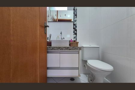 Casa à venda com 151m², 3 quartos e 4 vagas Casa à venda com 151m², 3 quartos e 4 vagasLavabo
