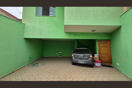 Casa à venda com 151m², 3 quartos e 4 vagas Casa à venda com 151m², 3 quartos e 4 vagasGaragem