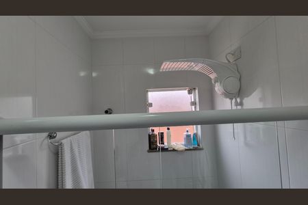 Casa à venda com 151m², 3 quartos e 4 vagas Casa à venda com 151m², 3 quartos e 4 vagasBanheiro da suíte