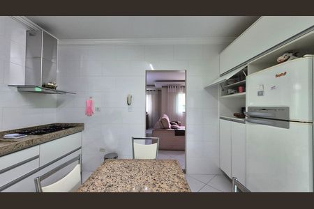 Casa à venda com 151m², 3 quartos e 4 vagas Casa à venda com 151m², 3 quartos e 4 vagasCozinha