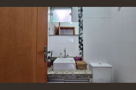 Casa à venda com 151m², 3 quartos e 4 vagas Casa à venda com 151m², 3 quartos e 4 vagasLavabo