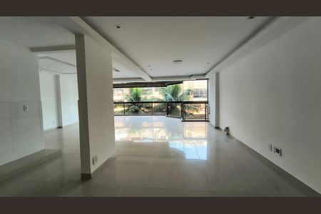 Apartamento à venda com 180m², 3 quartos e 2 vagas Apartamento à venda com 180m², 3 quartos e 2 vagasSala