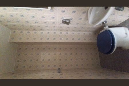 Apartamento à venda com 180m², 3 quartos e 2 vagas Apartamento à venda com 180m², 3 quartos e 2 vagasBanheiro de Serviço
