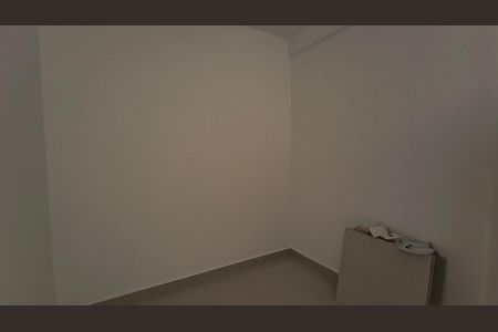 Apartamento à venda com 180m², 3 quartos e 2 vagas Apartamento à venda com 180m², 3 quartos e 2 vagasQuarto de Serviço