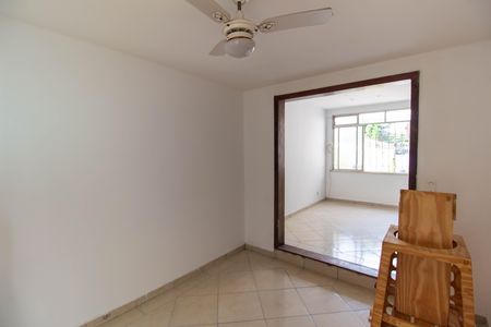 Apartamento à venda com 120m², 3 quartos e sem vaga