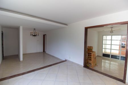 Apartamento à venda com 120m², 3 quartos e sem vaga