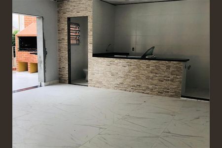 Casa à venda com 3 quartos, 353m² em Água Fria, São Paulo