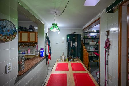 Casa de condomínio à venda com 100m², 3 quartos e 1 vagaCozinha