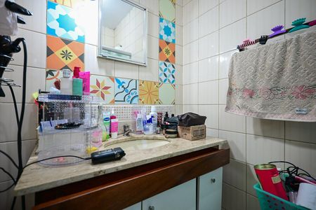 Casa de condomínio à venda com 100m², 3 quartos e 1 vagaBanheiro Suíte 