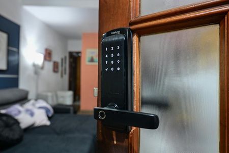 Casa de condomínio à venda com 100m², 3 quartos e 1 vagaFechadura Eletrônica