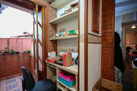 Casa de condomínio à venda com 100m², 3 quartos e 1 vagaEscritório