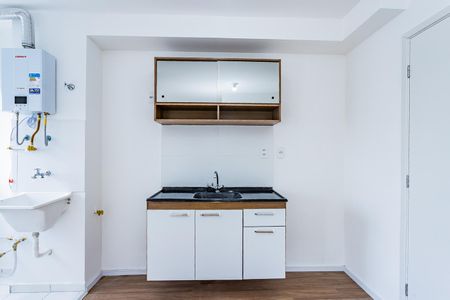 Apartamento à venda com 38m², 2 quartos e 1 vaga Apartamento à venda com 38m², 2 quartos e 1 vagaSala, cozinha e área de serviço