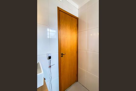 Apartamento à venda com 100m², 2 quartos e 1 vaga Apartamento à venda com 100m², 2 quartos e 1 vagaLavabo