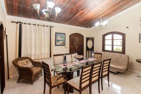 Sala de casa à venda com 2 quartos, 326m² em Tremembé, São Paulo