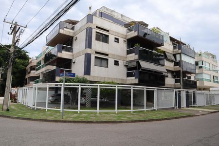 Apartamento para alugar com 80m², 2 quartos e 1 vagaFACHADA