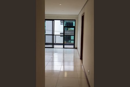 Apartamento para alugar com 80m², 2 quartos e 1 vaga Apartamento para alugar com 80m², 2 quartos e 1 vagaSALA