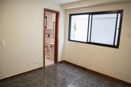 QUARTO 02 SUITE de apartamento para alugar com 2 quartos, 80m² em Recreio dos Bandeirantes, Rio de Janeiro