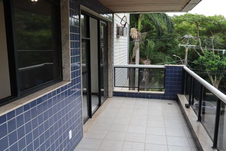 Apartamento para alugar com 80m², 2 quartos e 1 vagaVARANDA EXTERNA