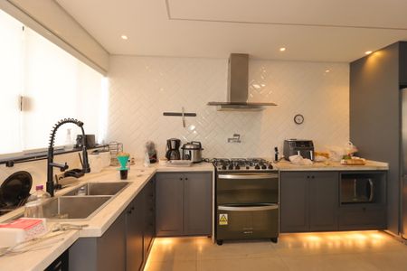 Casa para alugar com 205m², 3 quartos e 3 vagasCozinha