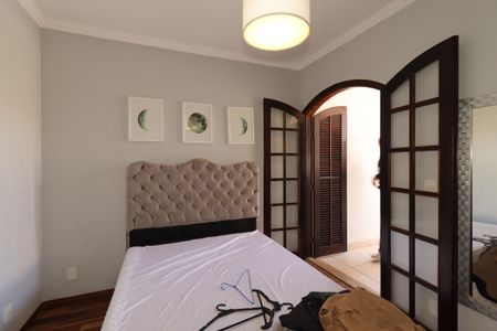 Casa para alugar com 205m², 3 quartos e 3 vagasQuarto 2