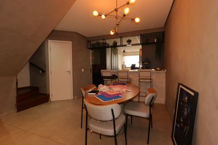 Sala de Jantar de casa para alugar com 3 quartos, 205m² em Jardim Pilar, Santo André