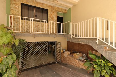 Casa para alugar com 205m², 3 quartos e 3 vagasEntrada da Garagem