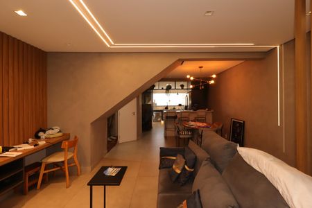 Casa para alugar com 205m², 3 quartos e 3 vagasSala