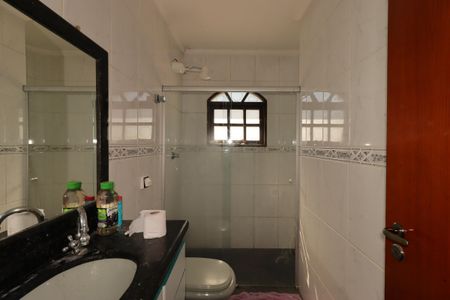 Casa para alugar com 205m², 3 quartos e 3 vagasBanheiro da Suíte